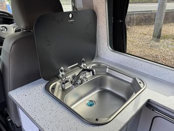 Volkswagen Transporter T6 T30 150 DSG LWB