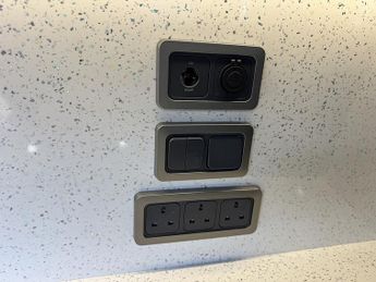 Volkswagen Transporter T6 T30 150 DSG LWB