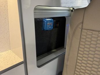 Volkswagen Transporter T6 T30 150 DSG LWB