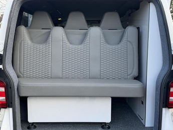 Volkswagen Transporter T6 T30 150 DSG LWB