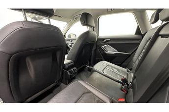 Audi Q3 TFSIe Technik