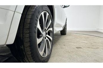 Land Rover Discovery Sport P300e R-Dynamic HSE