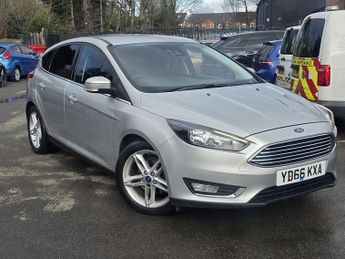 Ford Focus 1.0T EcoBoost Titanium Hatchback 5dr Petrol Auto Euro 6 (s/s) (1