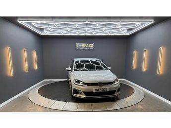 Volkswagen Golf GTi TSI BlueMotion Tech GTI