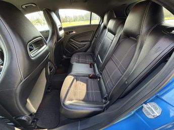 Mercedes-Benz A-Class A180 Blueefficiency Sport