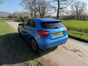 Mercedes-Benz A-Class A180 Blueefficiency Sport