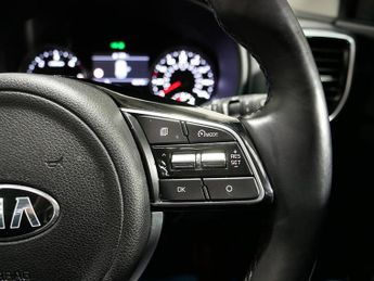 Kia Sportage CRDi 4