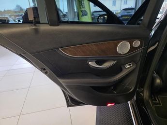 Mercedes-Benz C Class 2.1 C250d Sport (Premium Plus) Saloon 4dr Diesel 7 Saloon 2.1 Au