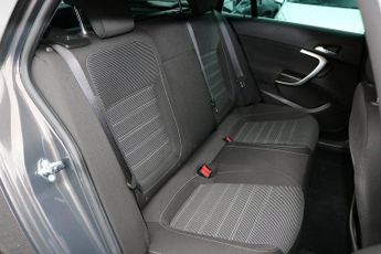 Vauxhall Insignia CDTi SRi