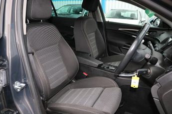 Vauxhall Insignia CDTi SRi