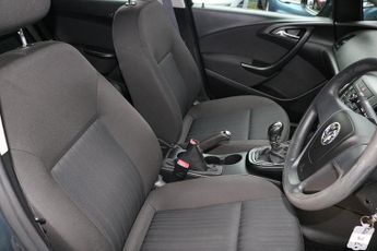 Vauxhall Astra CDTi ecoFLEX ES