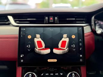 Jaguar F-PACE P250i R-Dynamic SE