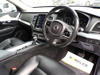 Volvo XC90 D5 PowerPulse Momentum