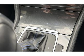 Volkswagen e-Golf e-Golf