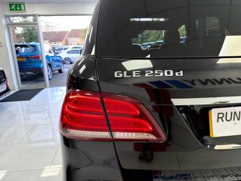 Mercedes-Benz GLE GLE250d AMG Night Edition