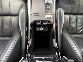 Land Rover Range Rover Sport SD V6 HSE