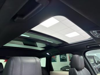 Land Rover Range Rover Sport SD V6 HSE