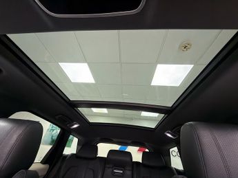 Land Rover Range Rover Sport SD V6 HSE