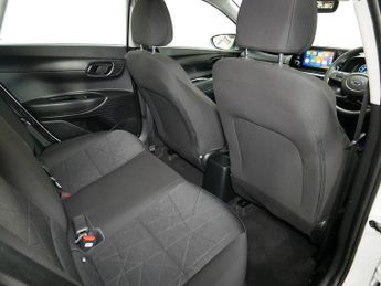 Hyundai BAYON T-GDi MHEV SE Connect