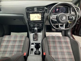 Volkswagen Golf TSI BlueMotion Tech GTI