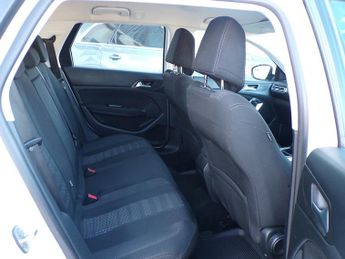 Peugeot 308 SW BlueHDi Allure