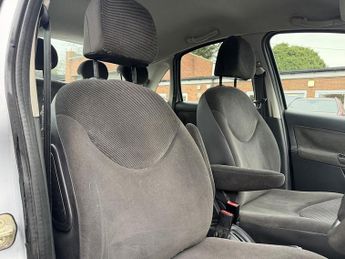 Citroen C3 1.6i 16V SX Hatchback 5dr Petrol Automatic (165 g/km, 107 bhp)