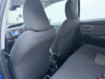 Toyota Yaris 1.5 VVT-h Icon Hatchback 5dr Petrol Hybrid E-CVT Euro 6 (s/s) (1