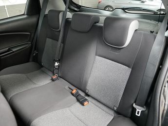 Toyota Yaris VVT-i Y20