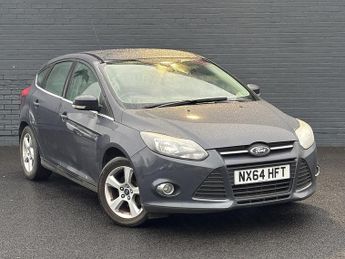 Ford Focus 1.6 Zetec Navigator Hatchback 5dr Petrol Manual Euro 5 (105 ps)