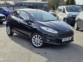 Ford Fiesta 1.0T EcoBoost Titanium Hatchback 5dr Petrol Powershift Euro 6 (1