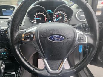 Ford Fiesta 1.0T EcoBoost Titanium Hatchback 5dr Petrol Powershift Euro 6 (1