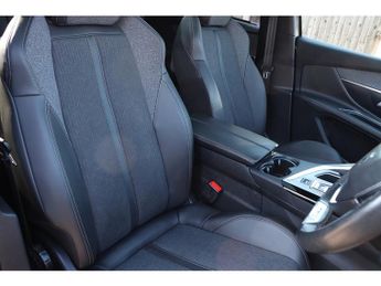 Peugeot 5008 PureTech GT Line Premium