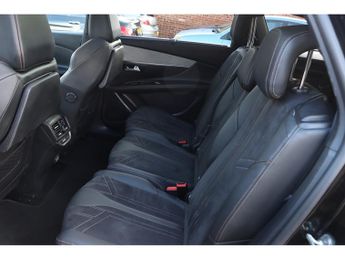 Peugeot 5008 PureTech GT