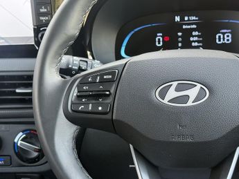 Hyundai i10 1.0 Advance Hatchback 5dr Petrol Auto Euro 6 (s/s) (63 ps)