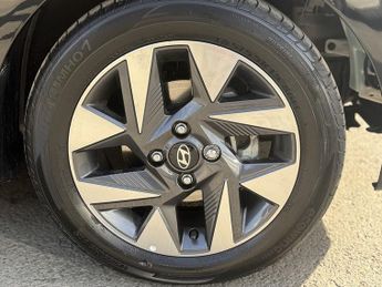 Hyundai i10 1.0 Advance Hatchback 5dr Petrol Auto Euro 6 (s/s) (63 ps)