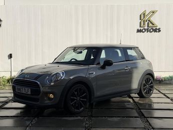 MINI Hatch 1.5 Cooper Hatchback 3dr Petrol Auto Euro 6 (s/s) (136 ps)