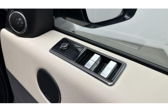 Land Rover Range Rover Sport SD V6 HSE