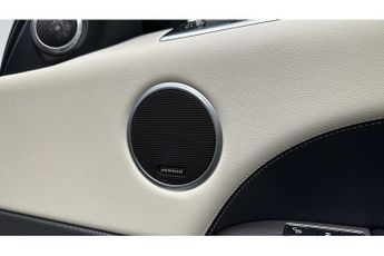 Land Rover Range Rover Sport SD V6 HSE