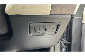 Land Rover Range Rover Sport SD V6 HSE