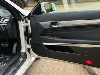 Mercedes-Benz E Class E220 CDI AMG Sport