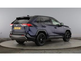 Toyota RAV4 VVT-h Dynamic