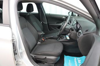 Vauxhall Astra CDTi BlueInjection Design