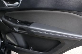 Ford S-Max T EcoBoost Titanium Sport