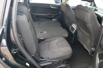 Ford S-Max T EcoBoost Titanium Sport