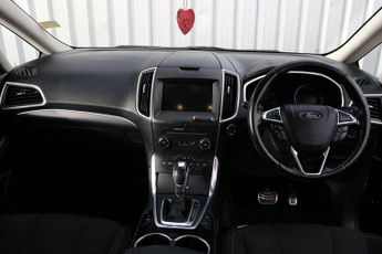 Ford S-Max T EcoBoost Titanium Sport