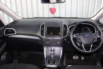 Ford S-Max T EcoBoost Titanium Sport