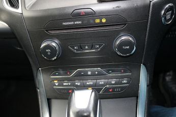 Ford S-Max T EcoBoost Titanium Sport
