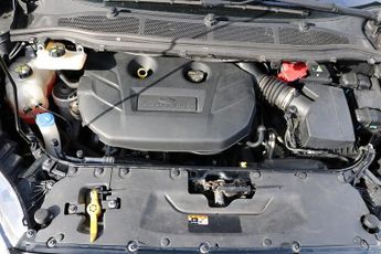 Ford S-Max T EcoBoost Titanium Sport