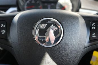 Vauxhall Corsa i Turbo ecoTEC Design