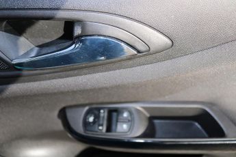 Vauxhall Corsa i Turbo ecoTEC Design